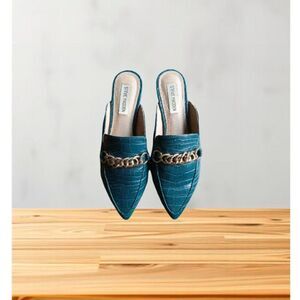 Steve Madden Chain Mule Loafers Size 6.5M Turquoise Crocodile Pointed Toe Flats